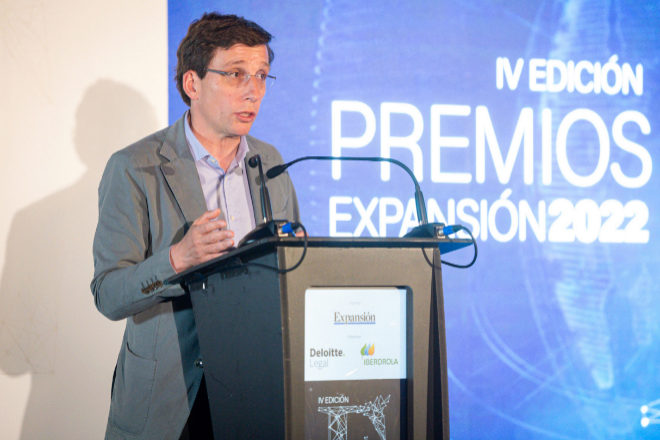 El alcalde de Madrid, José Luis Martínez-Almeida, este jueves, durante la entrega de los Premios 'Compliance' EXPANSIÓN.
