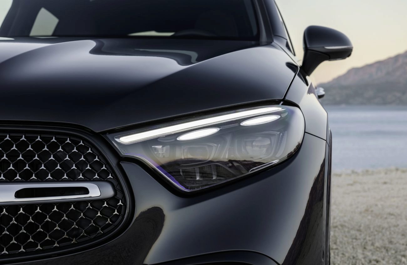 Mercedes-Benz ha llevado la tecnología híbrida enchufable (PHEV, por...