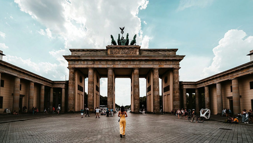 Puerta de Brandenburgo para visitar en Berln en 3 das. Claudio...