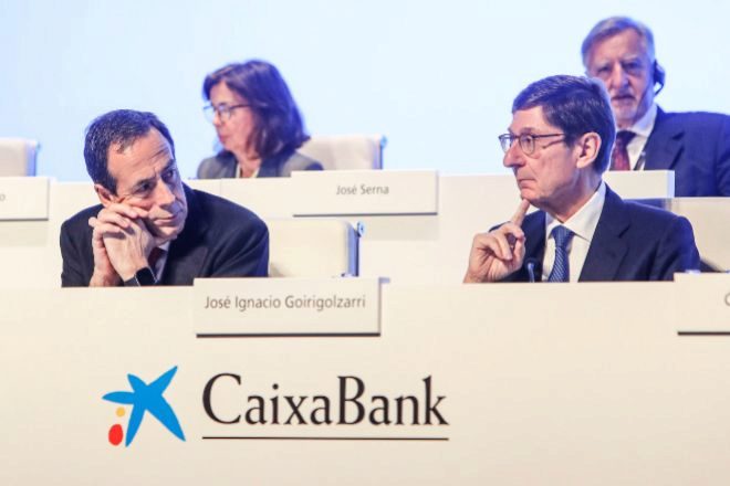 José Ignacio Goirigolzarri, presidente de CaixaBank, y Gonzalo Gortázar, consejero delegado, hoy en Valencia.