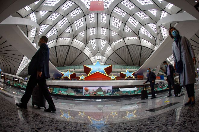 El PIB de China se recupera más de lo esperado tras la reapertura económica