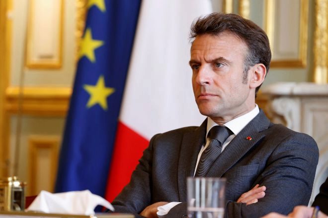 Qué busca Macron con su «pacto social» para pasar página al «cólera»