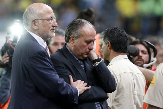 Juan Roig, presidente de Mercadona, y Fernando Roig, presidente e Pamesa, en una imagen de archivo tras un partido del Villarreal CF.