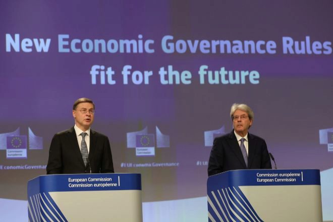 Bruselas exigirá ajustes de 0,5 puntos de PIB al año a España y los países con déficit elevado