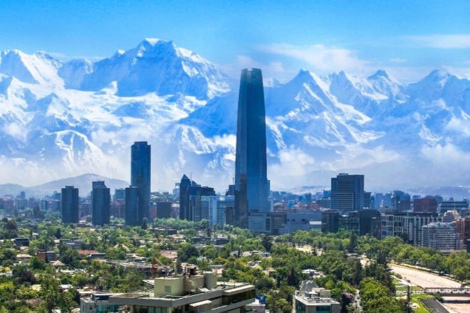 Imagen panorámica de Santiago de Chile.