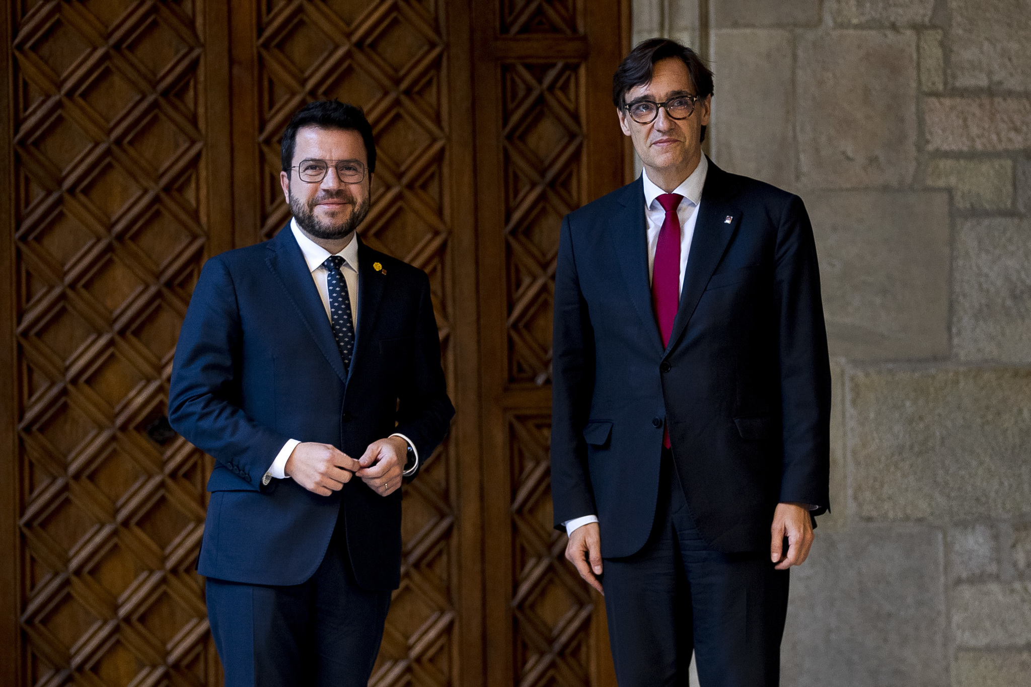 El president de la Generalitat, Pere Aragonès, y el líder del PSC, Salvador Illa, juntos en una imagen de archivo.