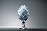 El Asprey Bugatti Egg, con Pavé de diamantes en el enrejado de plata...