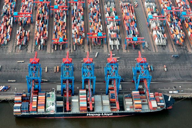 La caída de la demanda y los fletes evitarán la congestión en los puertos este verano