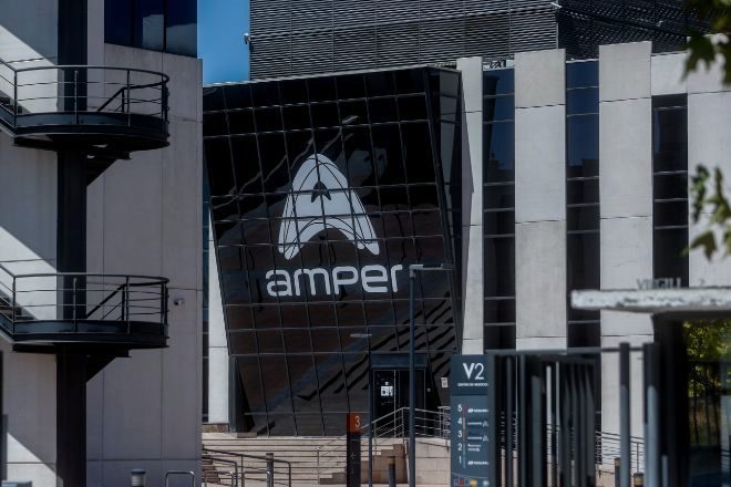 Amper se desploma casi un 20% en Bolsa tras anunciar una ampliación de capital