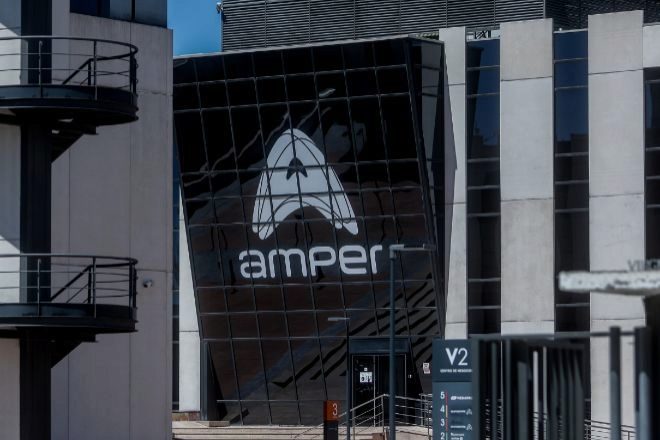 Sede del Grupo Amper en Pozuelo de Alarcón, Madrid.  AMPER - AMPER LOGRA EL MAYOR CONTRATO DE SU HISTORIA - COTIZACIÓN AMPER.
