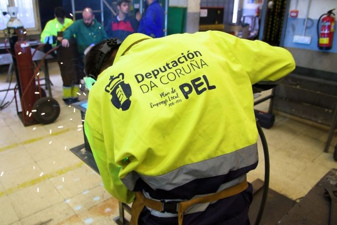 La Diputación de A Coruña amplía las ayudas a la contratación en pymes de la provincia