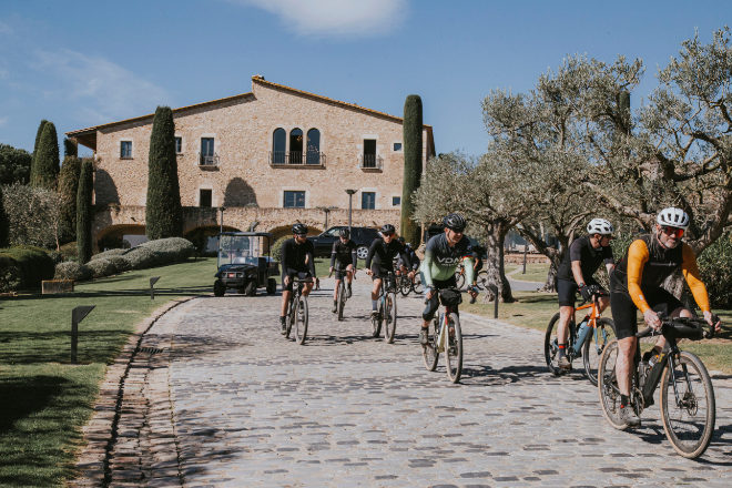El Hotel Mas de Torrent Relais & Châteaux ofrece a sus ciclistas la posibilidad de llevarse un pícnic de excursión.