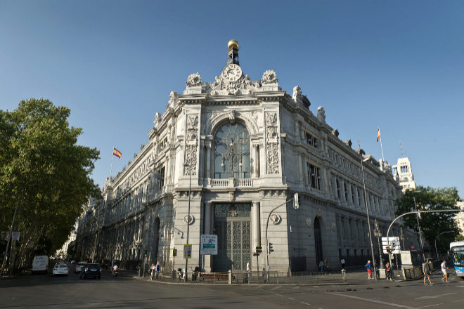 El Banco de España eleva en 7 décimas, al 2,3%, su previsión de PIB por la demanda externa y las revisiones del INE