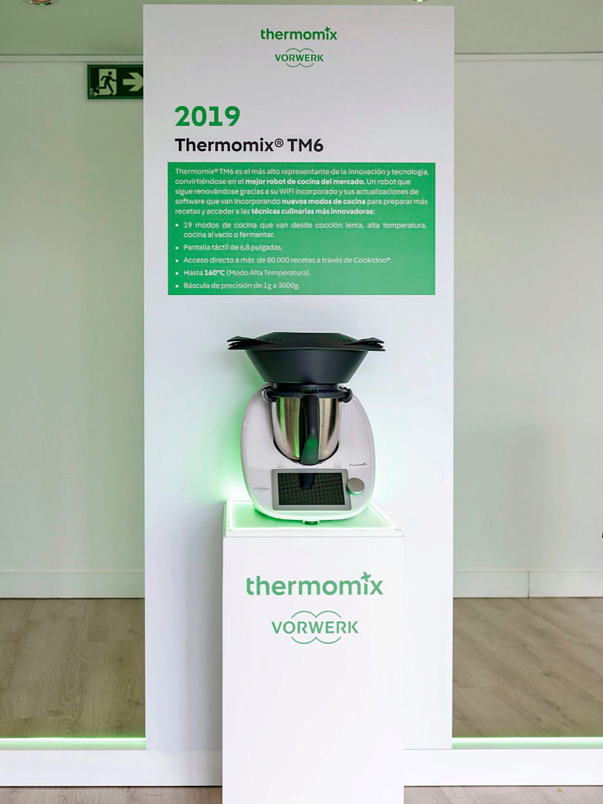Thermomix TM6 Noir neuf - Électroménager