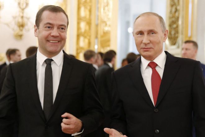 Medvédev advierte de nuevo de una tercera guerra mundial