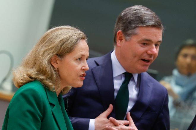 El Eurogrupo pacta iniciar un ajuste fiscal «decidido, gradual y realista»
