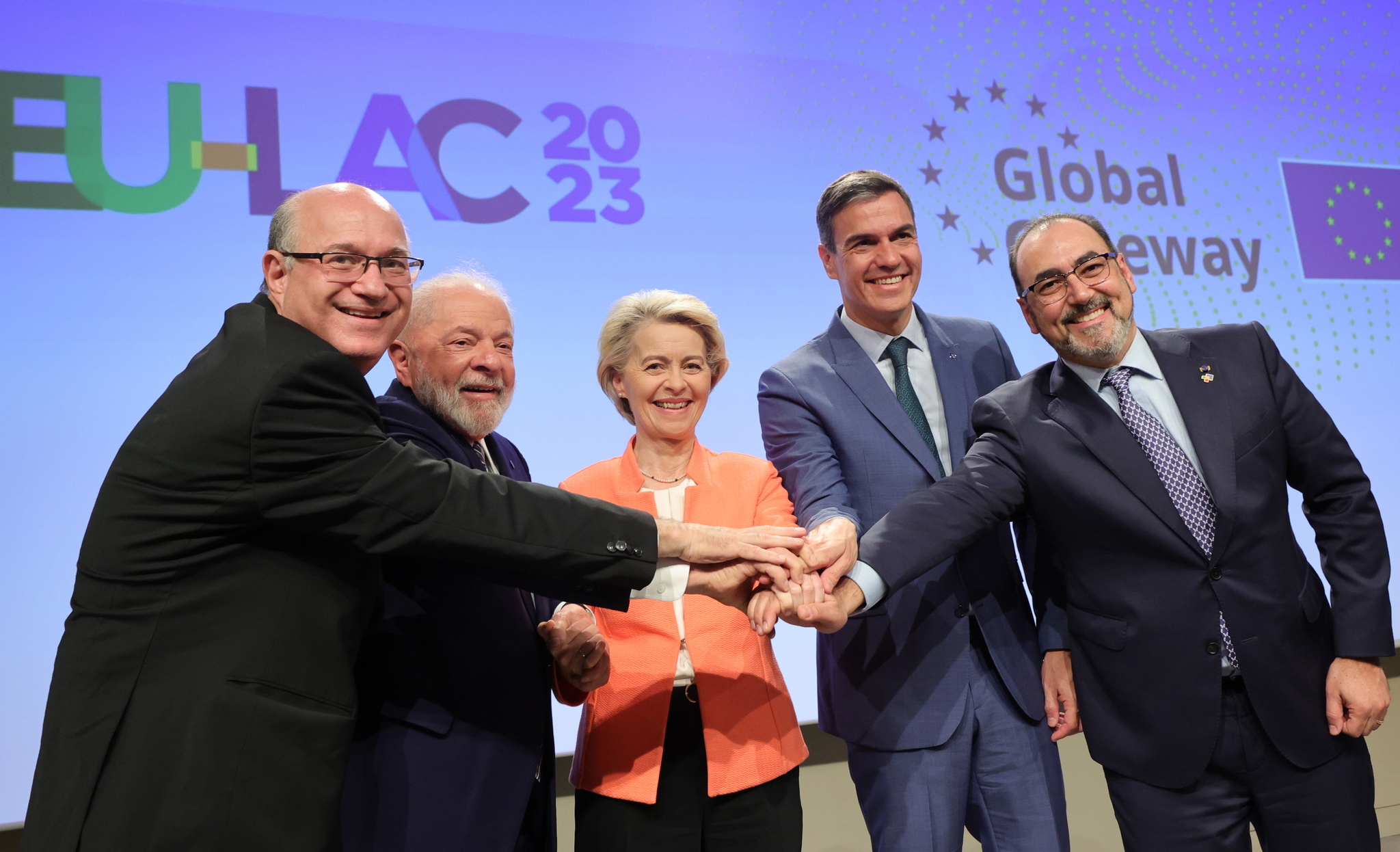 La UE busca frenar a China en Latinoamérica: 45.000 millones y desbloqueo de Mercosur