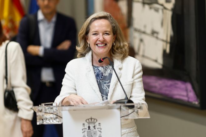 El PIB se modera al 0,4% en el segundo trimestre por efecto del parón europeo
