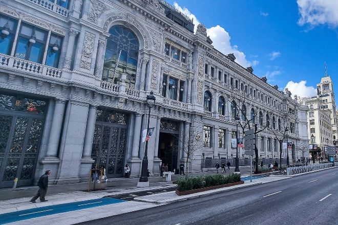 La balanza por cuenta corriente registra un superávit de 16.200 millones hasta mayo