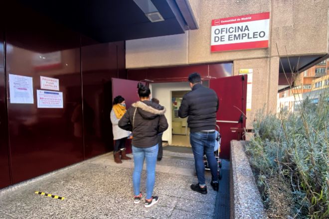 El paro en la eurozona marca un nuevo mínimo histórico al caer hasta el 6,4 % en junio