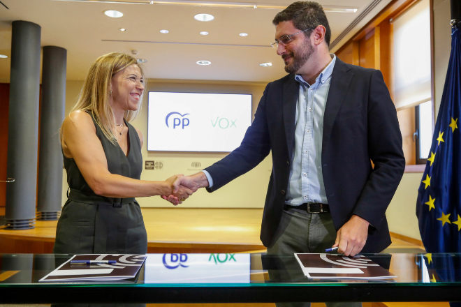 PP y Vox sellan en Aragón su cuarto gobierno de coalición con la incógnita de Murcia por despejar