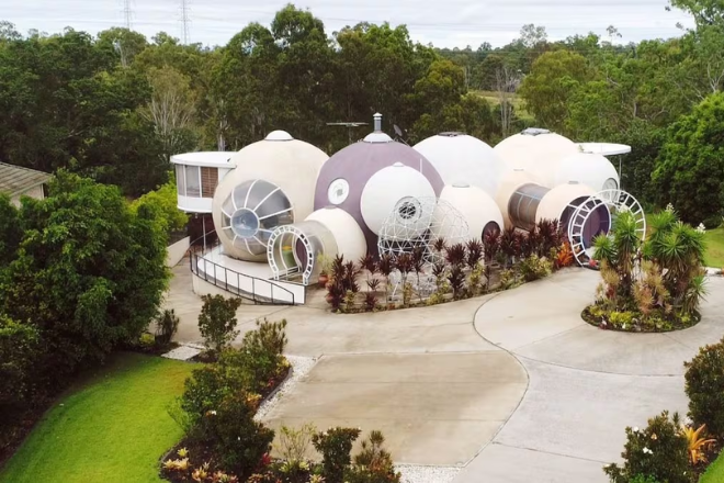 Casa Burbuja Birchall (Koralee, Australia)