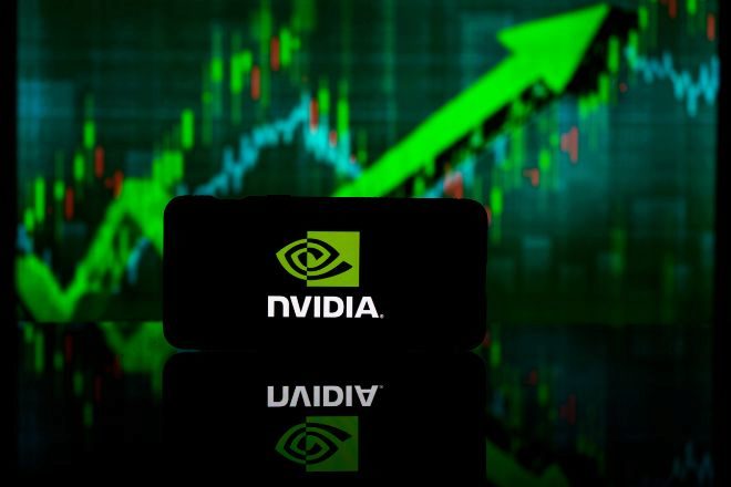 Nvidia dispara ingresos y beneficios gracias a la inteligencia artificial