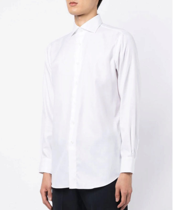 Camisa blanca de Brioni. 1.157 euros