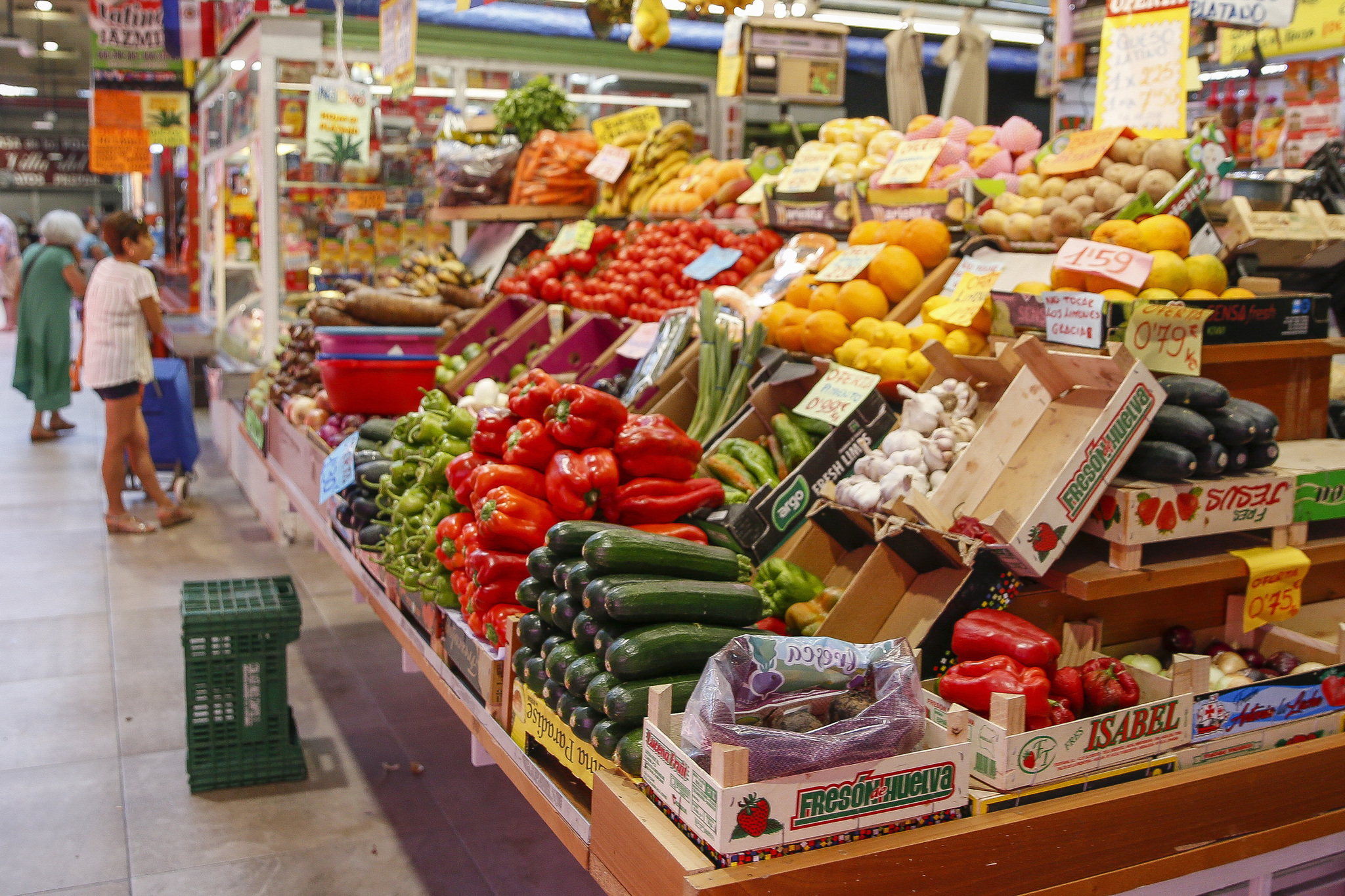 La inflación se modera seis décimas en febrero hasta el 2,8% por la electricidad y los alimentos