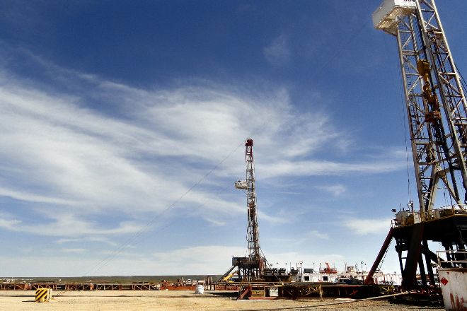 Imagen de un yacimiento petrolífero en Vaca Muerta (Argentina).