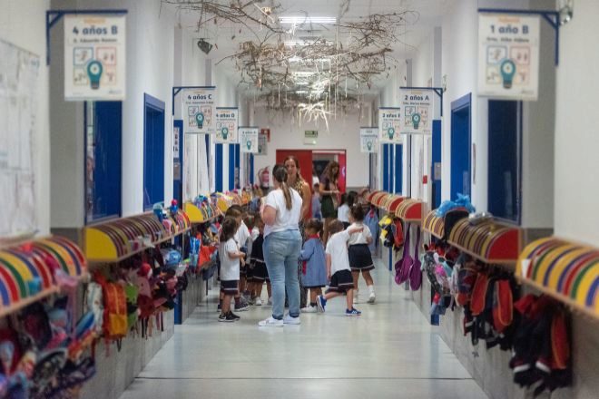 Todas las deducciones de las comunidades autónomas en el IRPF para ‘la vuelta al cole’