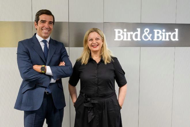 Bird & Bird incorpora a José de Santiago para liderar energía