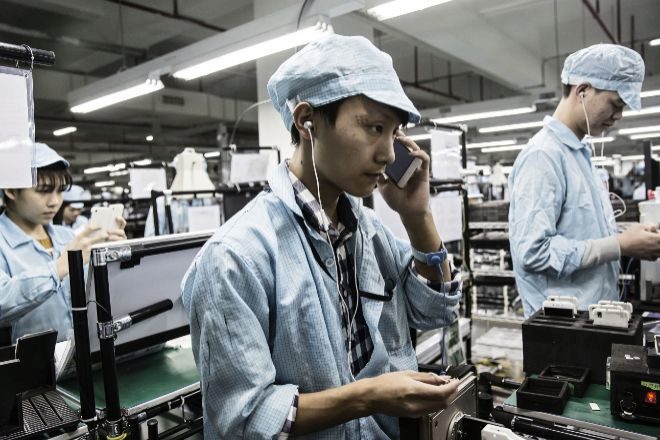 La producción industrial china repunta en agosto hasta el 4,5% y supera las previsiones