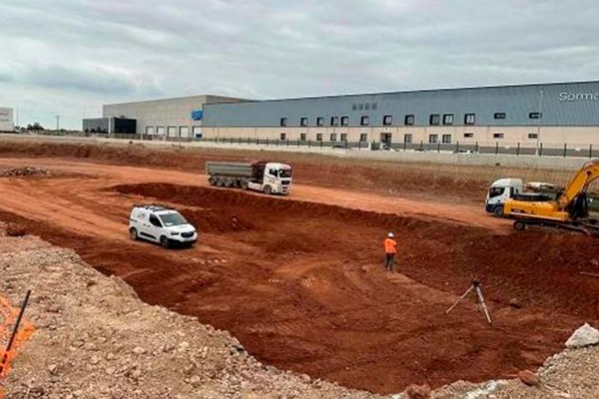 Obras de construcción de la fábrica de Panamar en Puçol (Valencia)