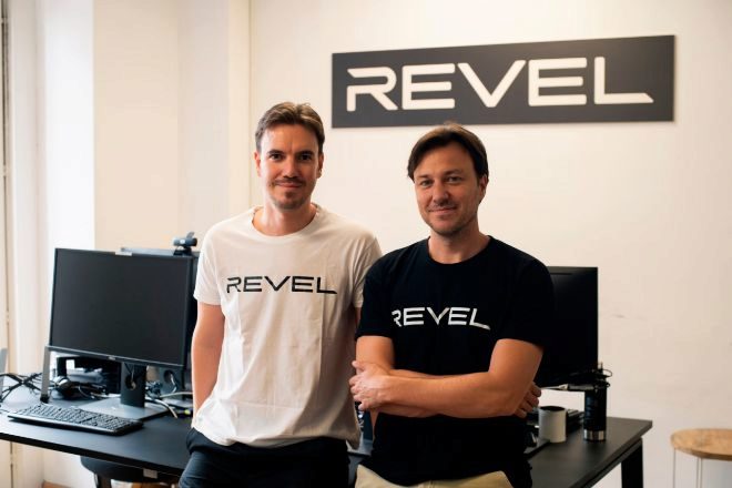 Enrique de Mateo y Daniel Marcos, fundadores de Revel.