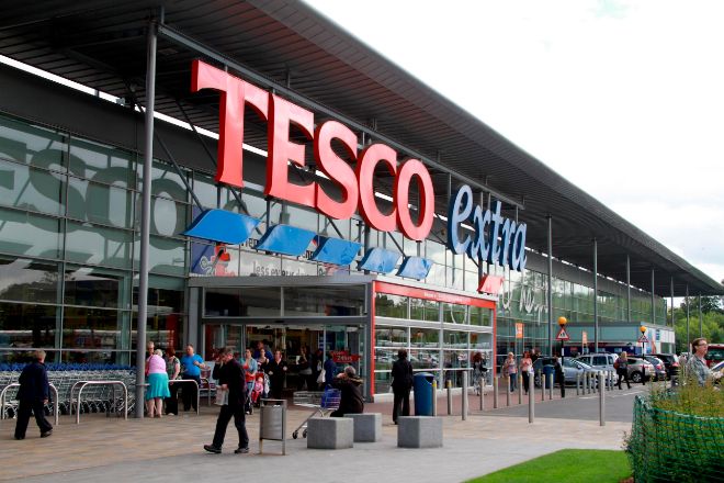 Supermercado Tesco en Glasgow, Reino Unido.