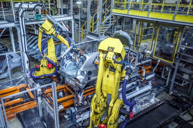 La caída de la producción industrial se acentúa en agosto hasta el 3,6%