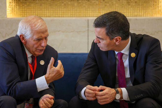 Pedro Sánchez defiende en Egipto la solución de los dos Estados, Israel y Palestina, y urge a «proteger a todos los civiles»