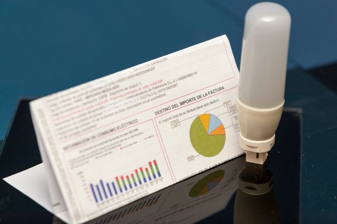 La luz sube este domingo hasta los 12,25 euros y será gratuita durante cuatro horas