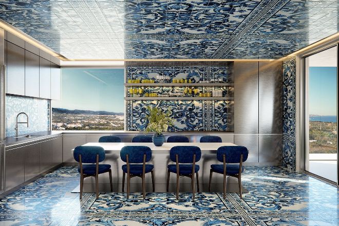 Cocina de una de las viviendas de Dolce & Gabanna decorada con el revestimiento Blue Mediterráneo de la firma italiana.
