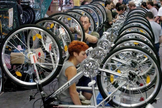 Las exportaciones de Alemania ahondan su caída en septiembre hasta el 2,4%