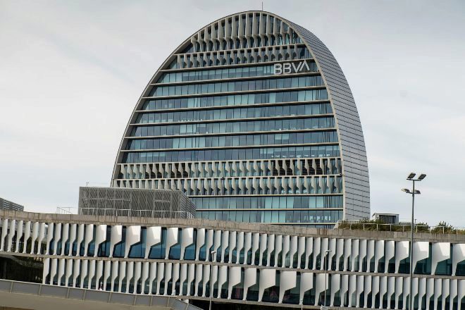 Edificio La Vela, sede corporativa de BBVA, en Madrid.