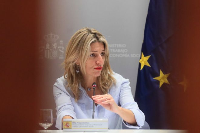 Gobierno, sindicatos y empresarios buscan hoy un acuerdo para la subida del SMI de 2024
