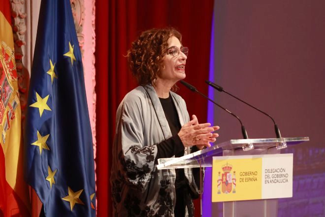 El IEE teme que el déficit supere el tope de la UE en 2024