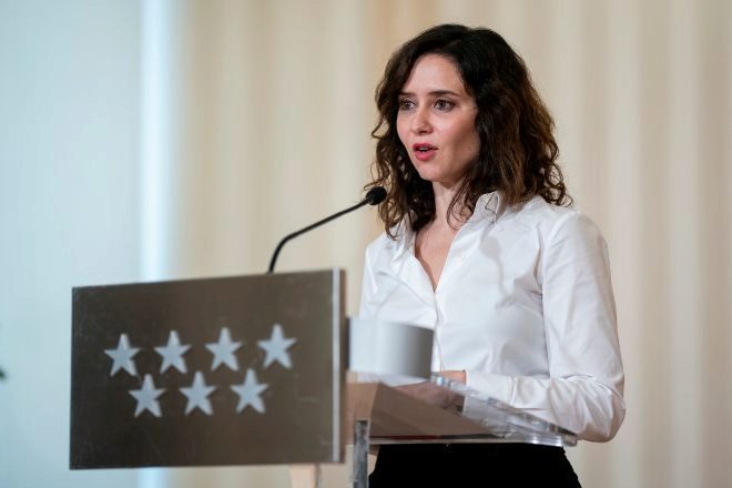 Ayuso señala a Sánchez como «responsable» de entregar Pamplona «al brazo político de ETA»