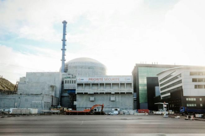 Francia tendrá ocho nuevos reactores nucleares en 2050