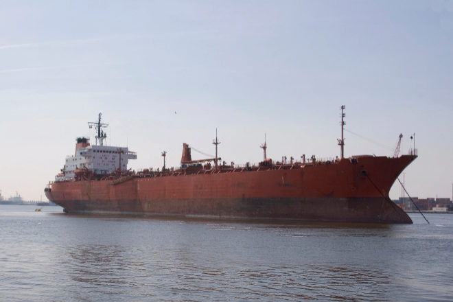 AIE: La crisis del mar Rojo pone en riesgo el suministro de crudo