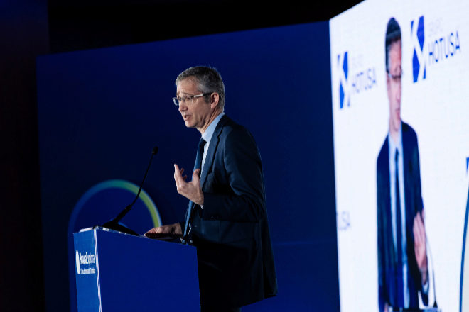 De Cos: es prioritario que «la política económica favorezca la seguridad jurídica y la actividad empresarial»