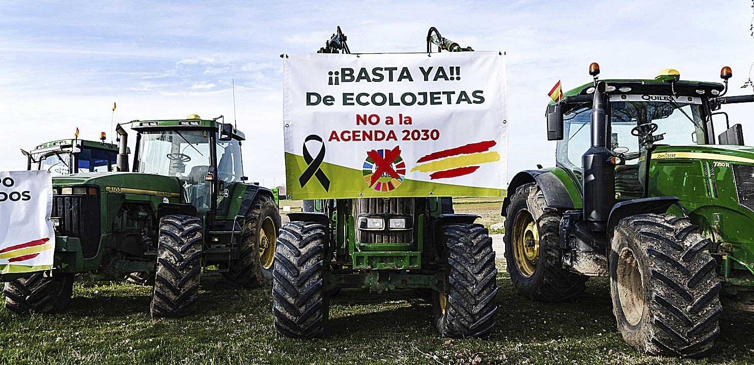Agricultores y ganaderos, en pie de guerra: «No podemos más»