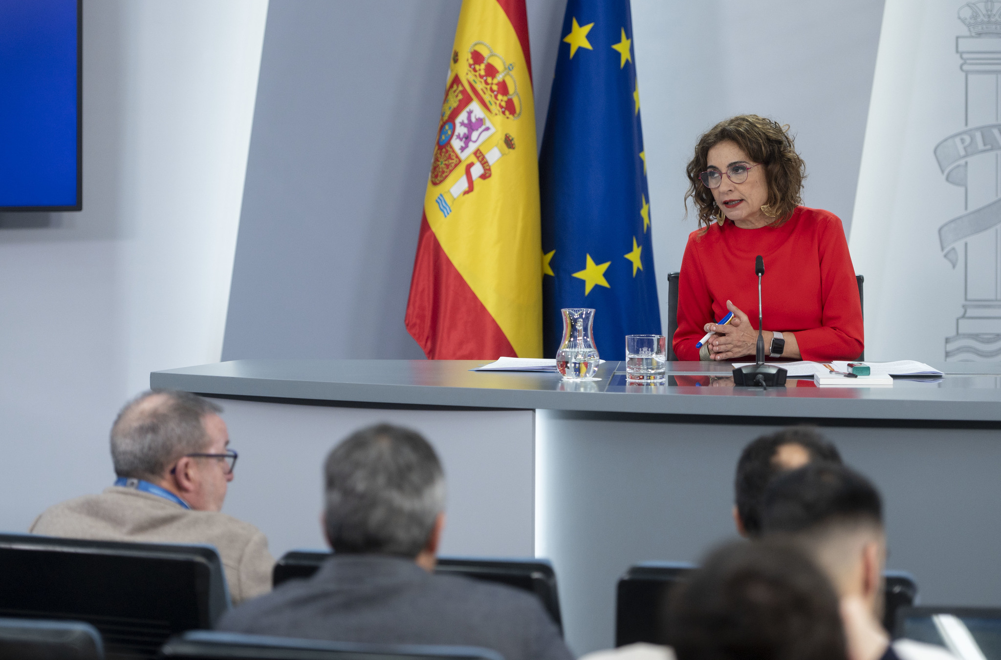 Montero liga al Presupuesto la exención fiscal a perceptores del salario mínimo
